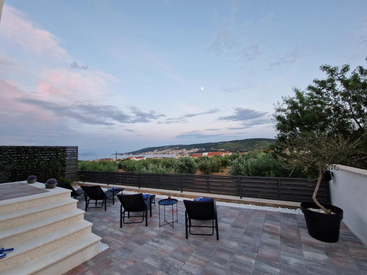 Apartman Marcelina 1 With Private Pool Trogir Ngoại thất bức ảnh
