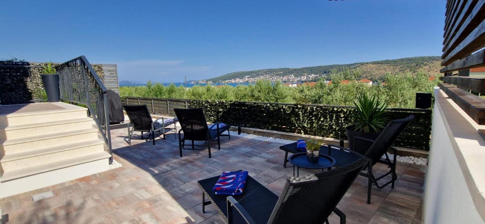 Apartman Marcelina 1 With Private Pool Trogir Ngoại thất bức ảnh